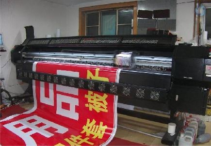 西充喷绘广告分辨率是多少？